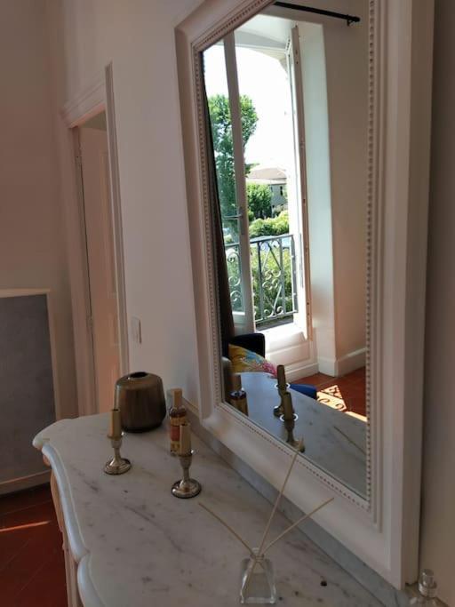 Appartement Avec Balcon, Bord Du Canal, Wifi. Narbonne Exterior photo
