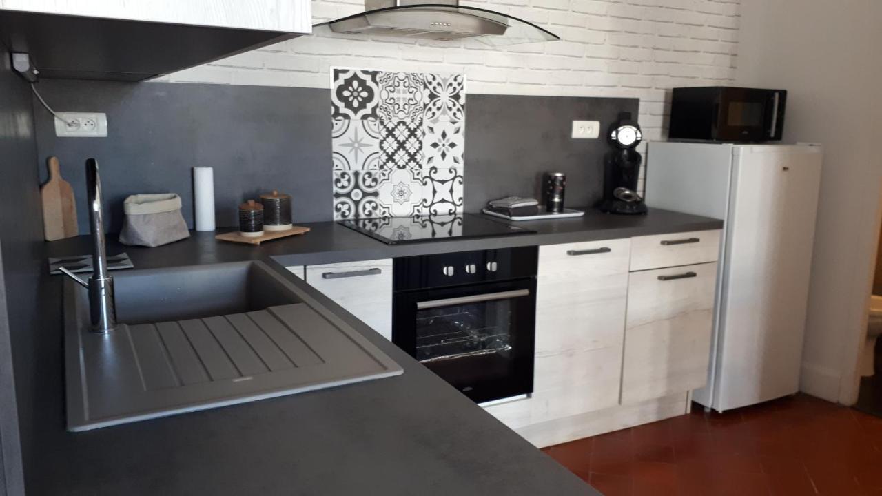 Appartement Avec Balcon, Bord Du Canal, Wifi. Narbonne Exterior photo