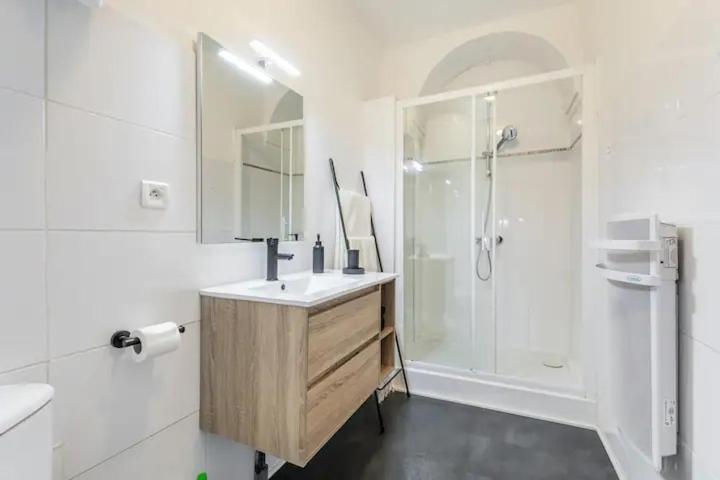 Appartement Avec Balcon, Bord Du Canal, Wifi. Narbonne Exterior photo